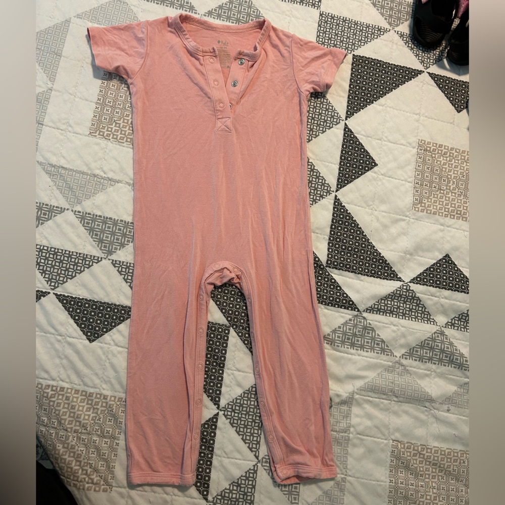 Kyte baby short sleeve romper
